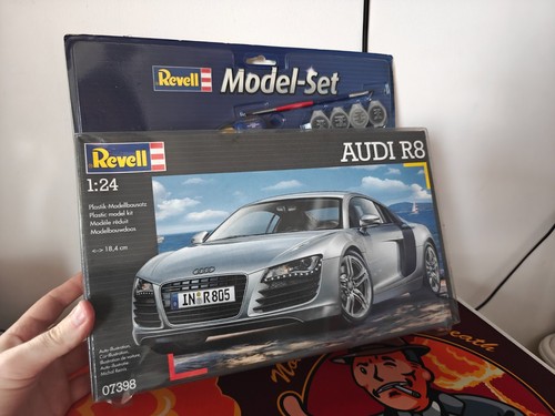 Revell audi 07398 new - r8,