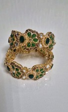 2 wide Indian Pakistani Green