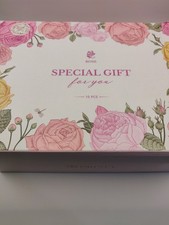 Briney Luxury Rose X10 Piece