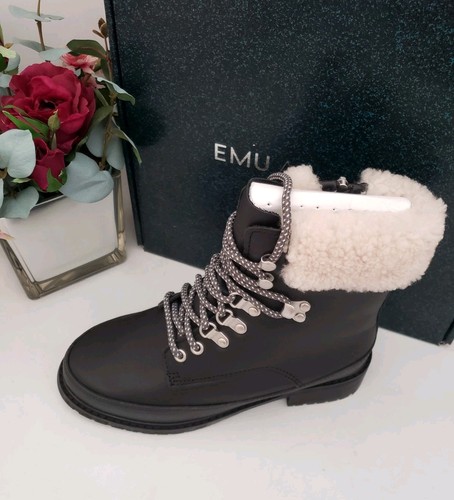 Emu australia women water - emu,