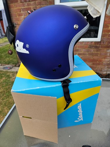 Vespa helmet - vespa,