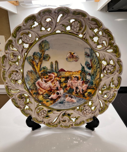 Capodimonte cherub wall plate - capodimonte,