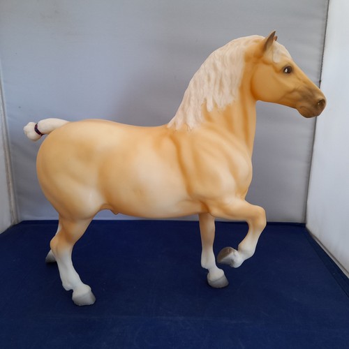 Breyer model horse goliath - breyer,
