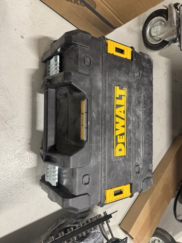 Dewalt laser level - laser,