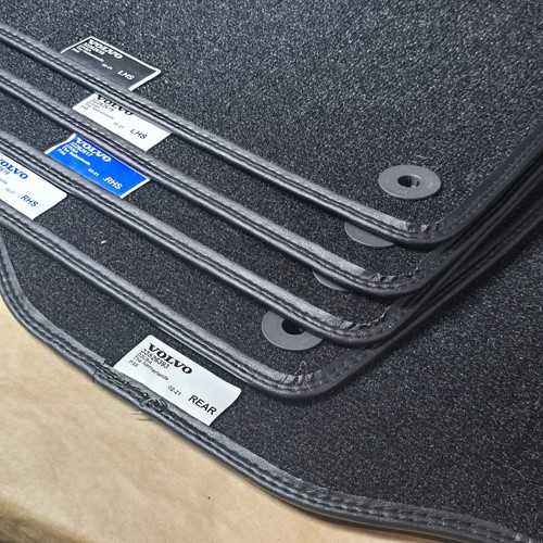 Volvo replacement car - replacement,