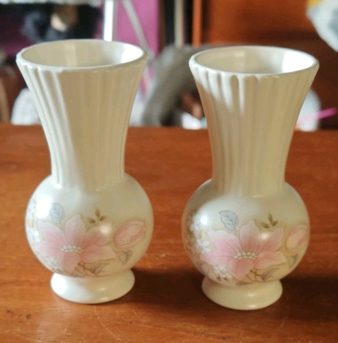 Pair aldridge pottery - pottery, white