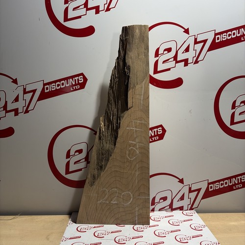 Waney edge live cedar - live,