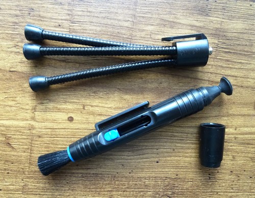 Jessops retractable brush - jessops,