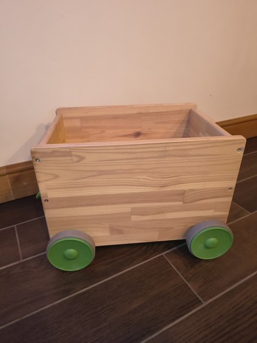 Ikea flisat wood pull along - ikea,