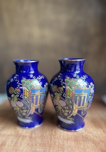 Pair vintage japanese - of,