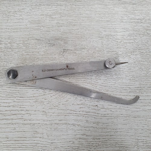 Vintage odd leg caliper to - leg, 6"