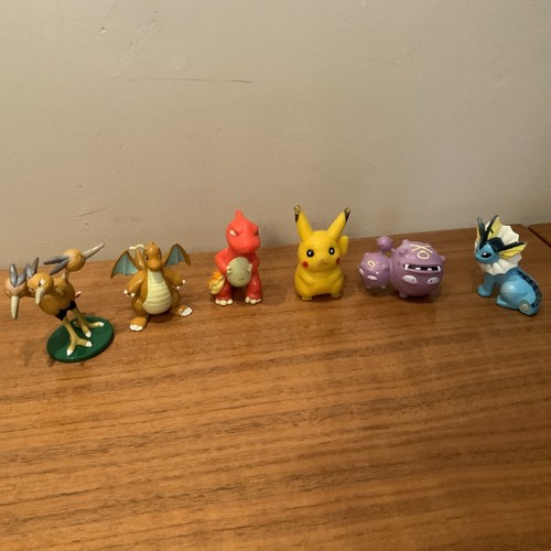 Bundle pokémon figures - of, 6