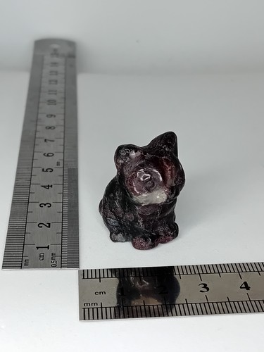 Small firework garnet stone - small,