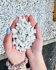 Decorative Garden Stones SNOW