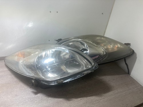 2010 toyota yaris - toyota,