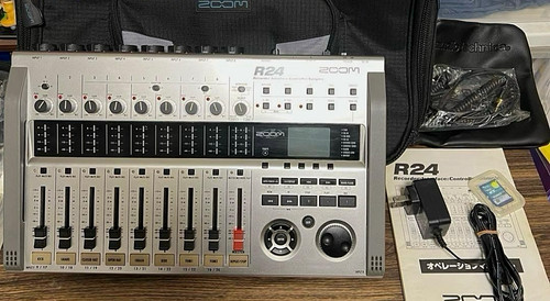Zoom r24 multitrack recorder - zoom,
