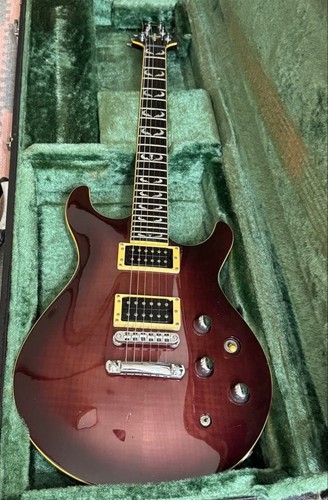 Charvel questar deluxe ace - charvel,