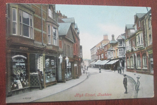 High street moody tailors etc - moody.tailors,