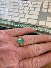 Emerald and diamond ring size