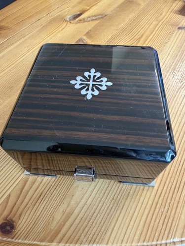 Genuine patek philippe - philippe, wooden