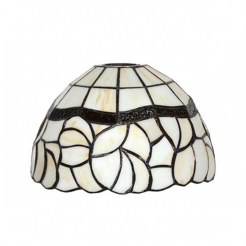 Tiffany style lamp shade - style,