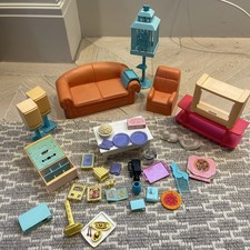 Vintage 1994 Barbie Doll Mattel Pink  So Much To Do Dollhouse Furniture