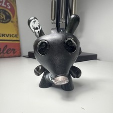 Kidrobot Dunny Art of War