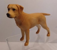 North Light Dog Figurine Labrador Wade 14cm tall