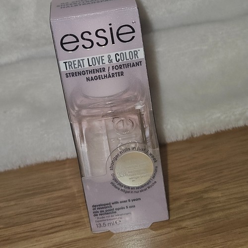 Essie treat love - , and