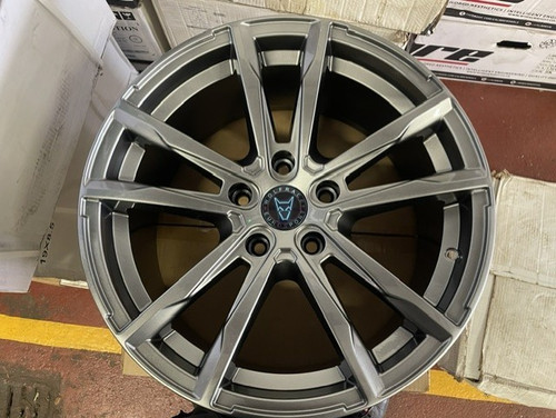 18 wolfrace - ,