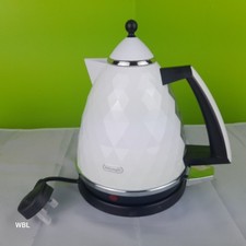 De'Longhi Brillante KBJ3001W Kettle White, 3000W Rapid Boil