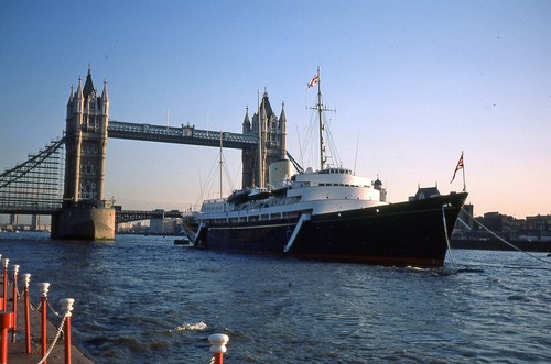 Royal yacht britannia river - royal,