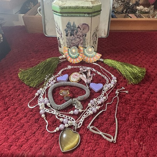 Women costume jewellery - women’s,