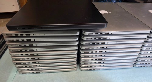 Macbook pro 2012 2015 - 16", m3,
