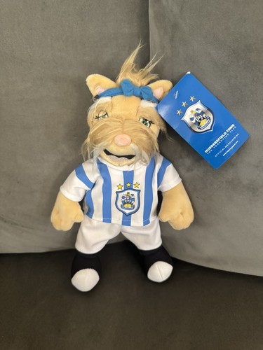 Huddersfield town tilly the - huddersfield,