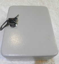 Key Safe Cabinet Holder Box Storage Cupboard for Wall Lockable 20 Hooks