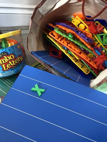 Large bag magnetic - of,