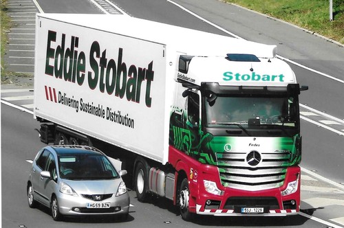 Eddie stobart mercedes - stobart,