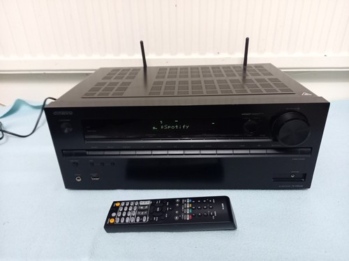 Black receiver onkyo - av,