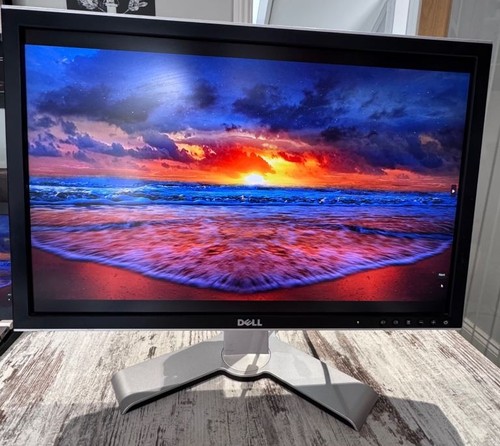Dell ultrasharp pc - 24", (inch)