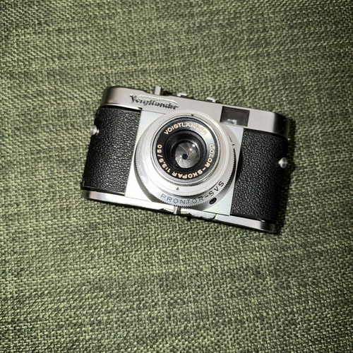 Voigtlander vito 35mm film - b,