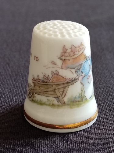 Mrs apple spring thimble - mrs,