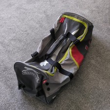 SLAZENGER V60 Cricket Kit Duffle Wheel Bag Wheelie Holdall Coffin Bat Duffel