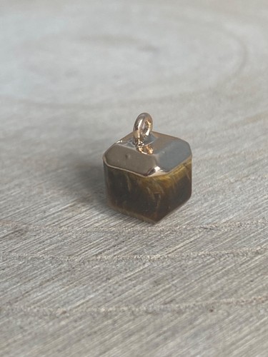 Natural gemstone pendant - gemstone, gold