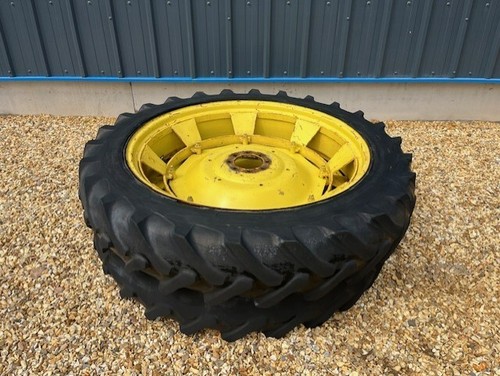 R46 taurus tyres on john - taurus,