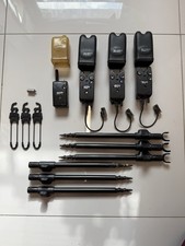 X3 Red Delkim TXI Plus Bite Alarms With Receiver, Smartlite Hangers & Banksticks