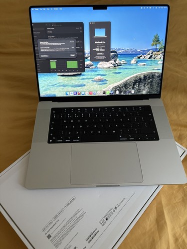 Apple macbook pro - m4, 2024