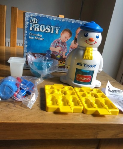 Frosty crunchy ice maker - mr,