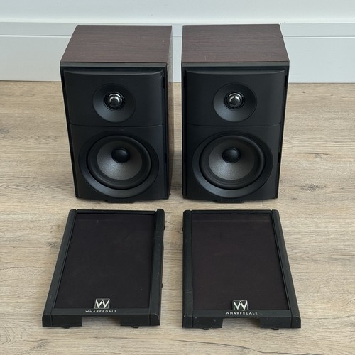 Wharfedale diamond bookshelf - diamond, v