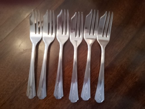 Silver cake forks - , of